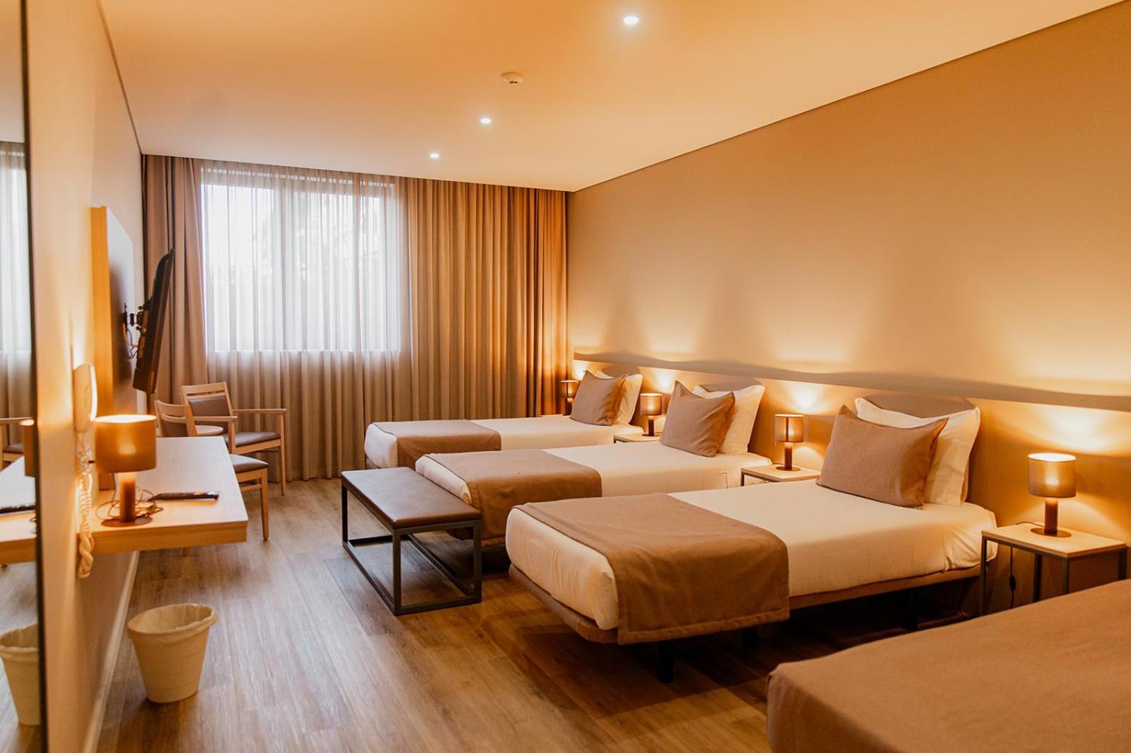 Meu Hotel Porto Gandra ปาเรเดส ภายนอก รูปภาพ