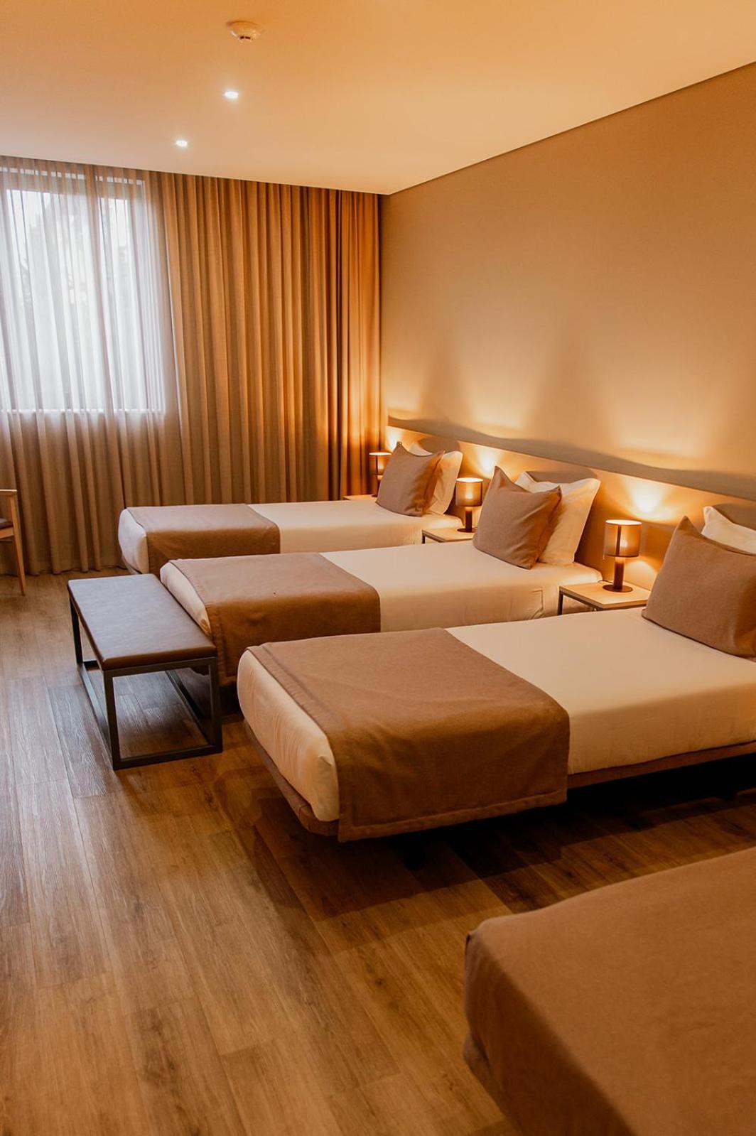Meu Hotel Porto Gandra ปาเรเดส ภายนอก รูปภาพ