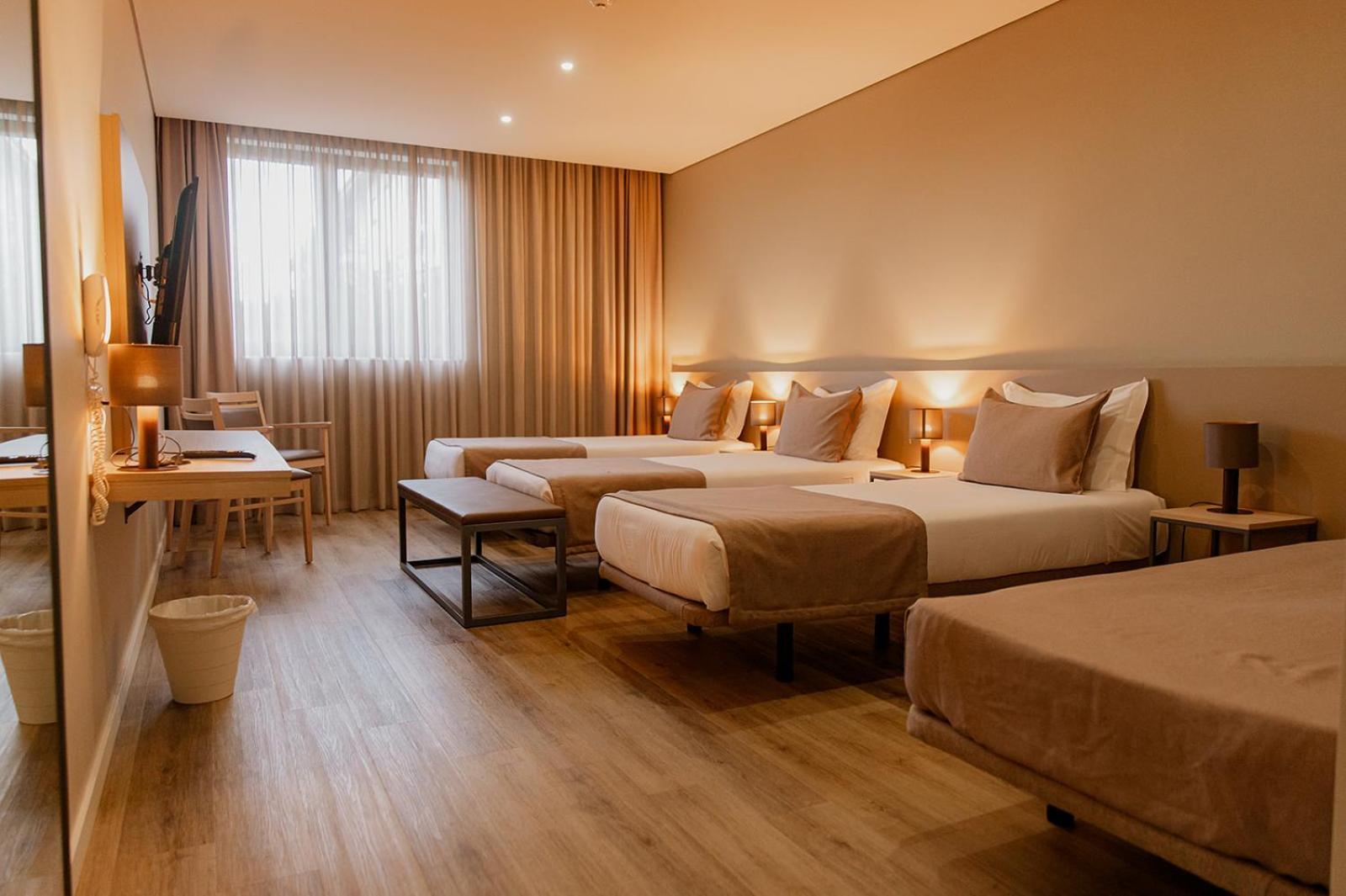 Meu Hotel Porto Gandra ปาเรเดส ภายนอก รูปภาพ